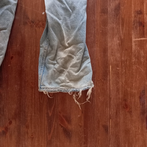 Salvageable Jeans - Picture 11 of 16